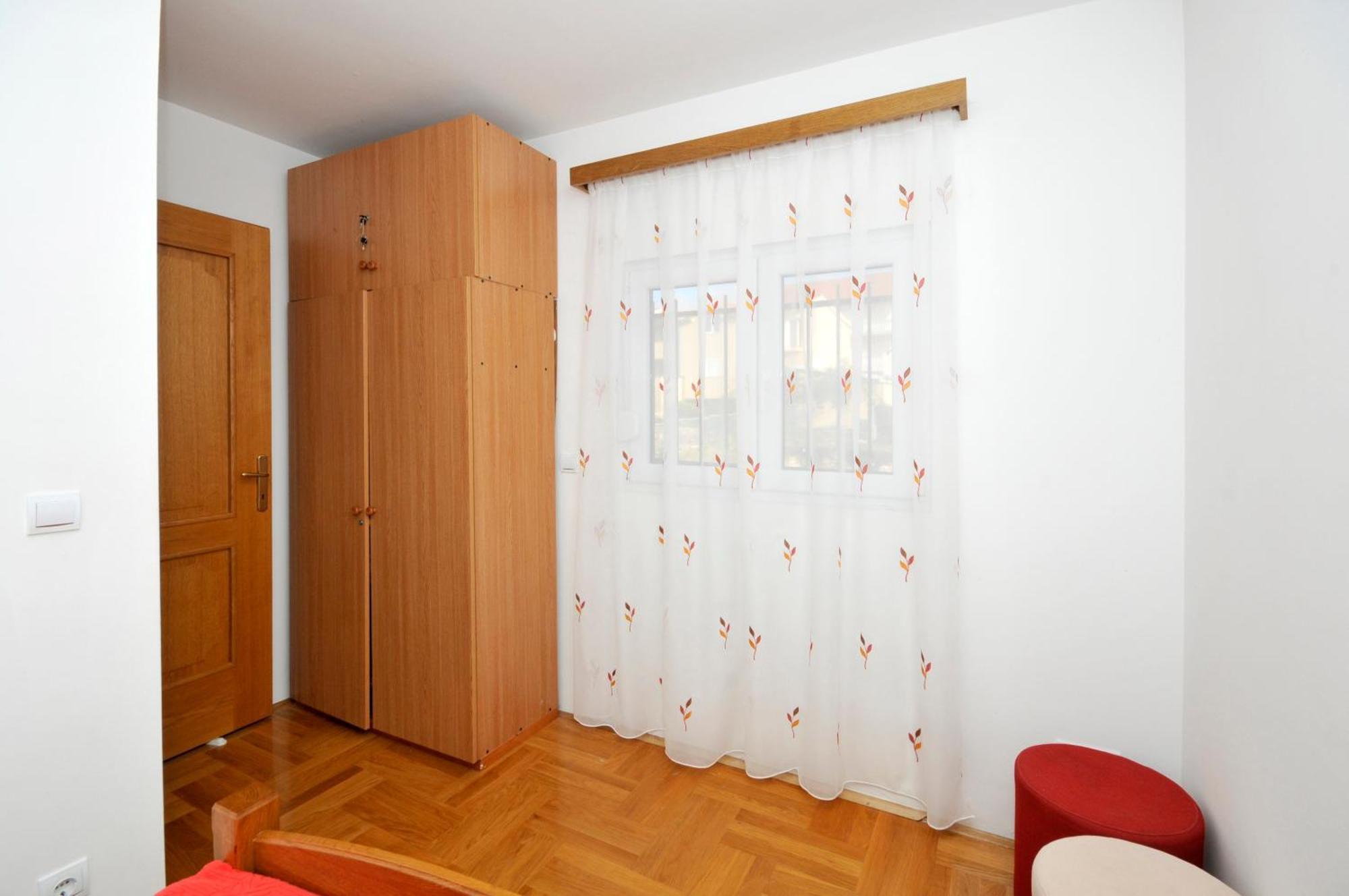 Apartmani Svalina - Seaview And 130M From Beach Trogir Exterior photo